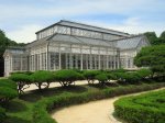 Glass_house_(oblique),_Changgyeonggung_-_Seoul,_Korea.jpg