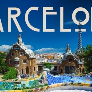 Barcelona GO! by Rob Whitworth